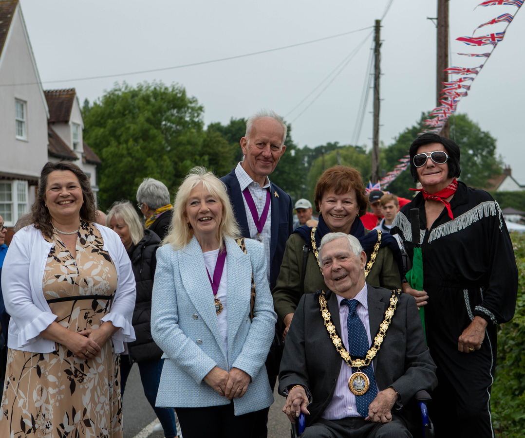 The Mayor meets Elvis!